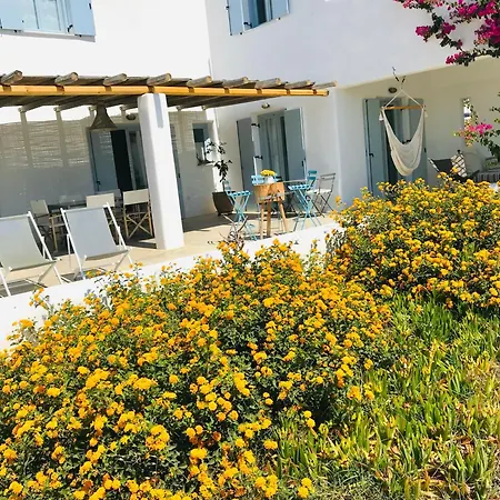 Theia - Selene: Charming Beachside In Koufonissi Apartment